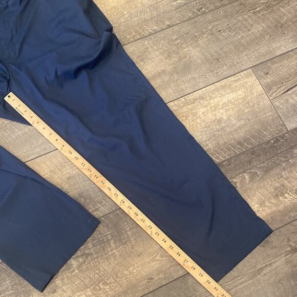 Tommy Bahama Men's Performance Flat Front Chino Pants Navy Size 48x34 - Picture 11 of 11